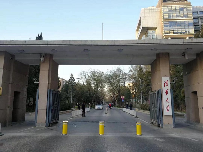 防控升降柱